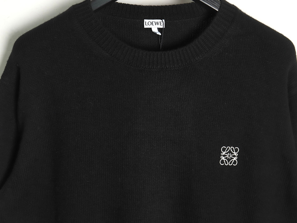 L0ew* embroidered logo crew neck sweater tsk1
