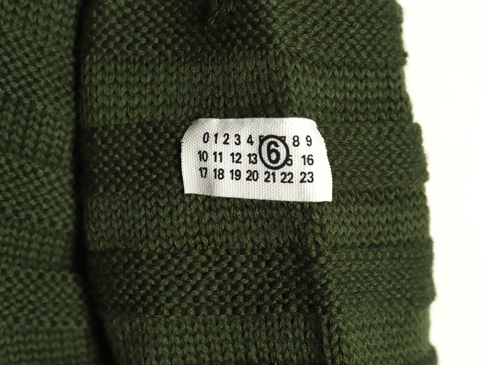 ma*s*n Ma*i*la destroyed knit cardigan