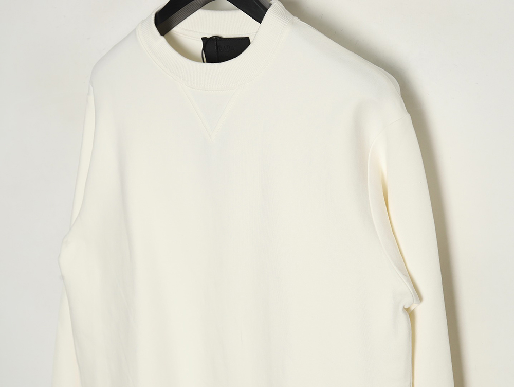 Pra*a triangle logo pocket crew neck sweatshirt