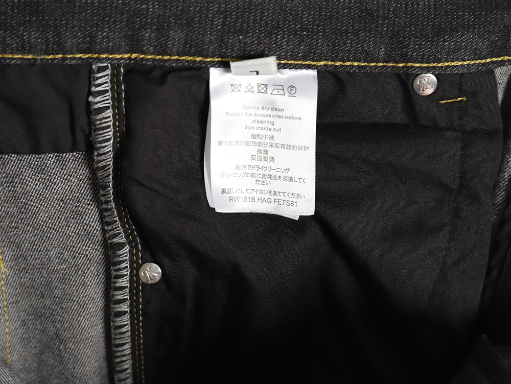 l0*is V*t0n co-branded nigo patchwork contrast denim trousers