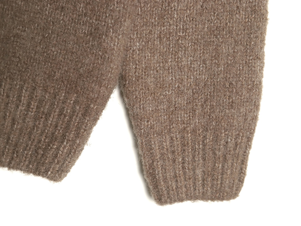 l0*is V*t0n front and back large logo sweater