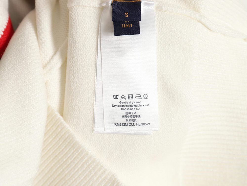 l0*is V*t0n clock logo sweater