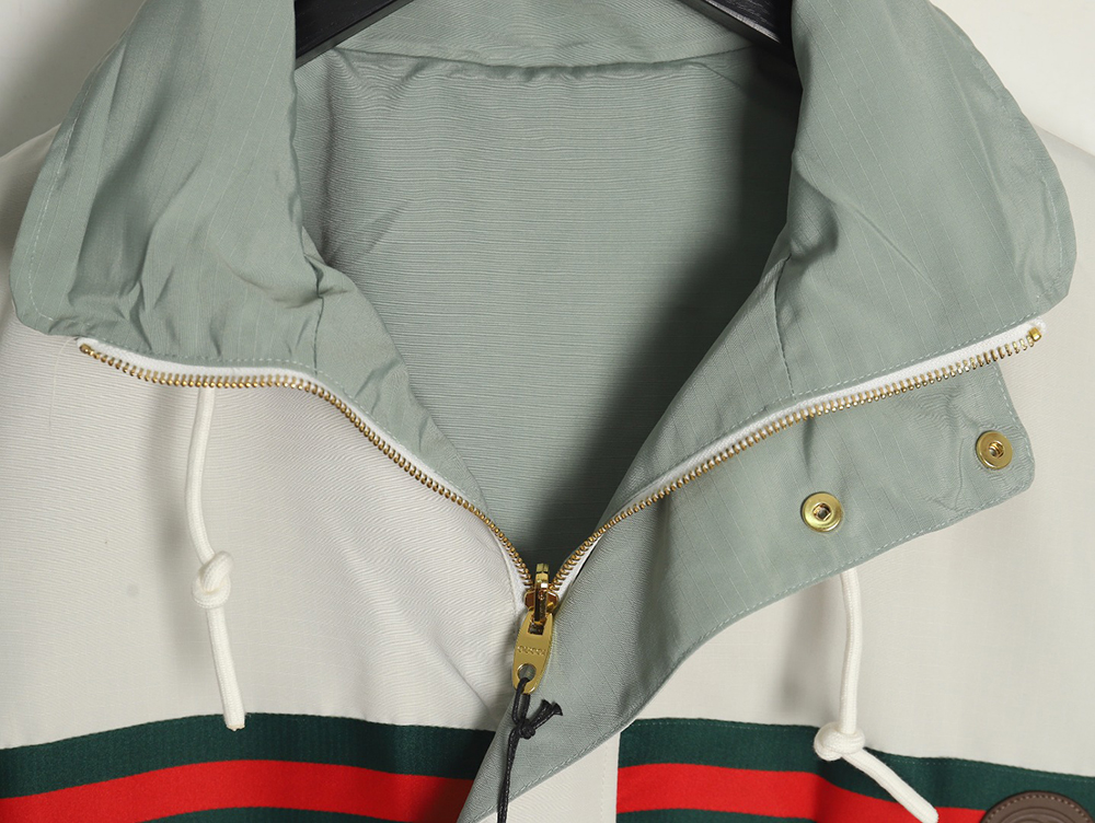 G*u*i red and green web double-sided windbreaker hooded jacket tsk1