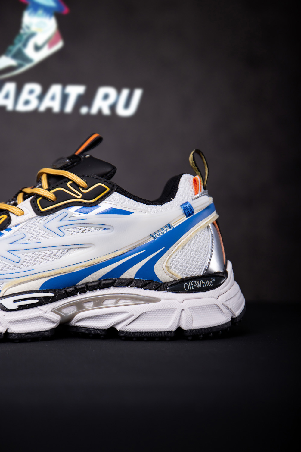 OFF-WHITE Be Right Back New York