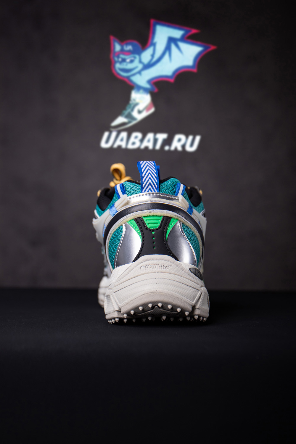 OFF-WHITE Be Right Back Paris