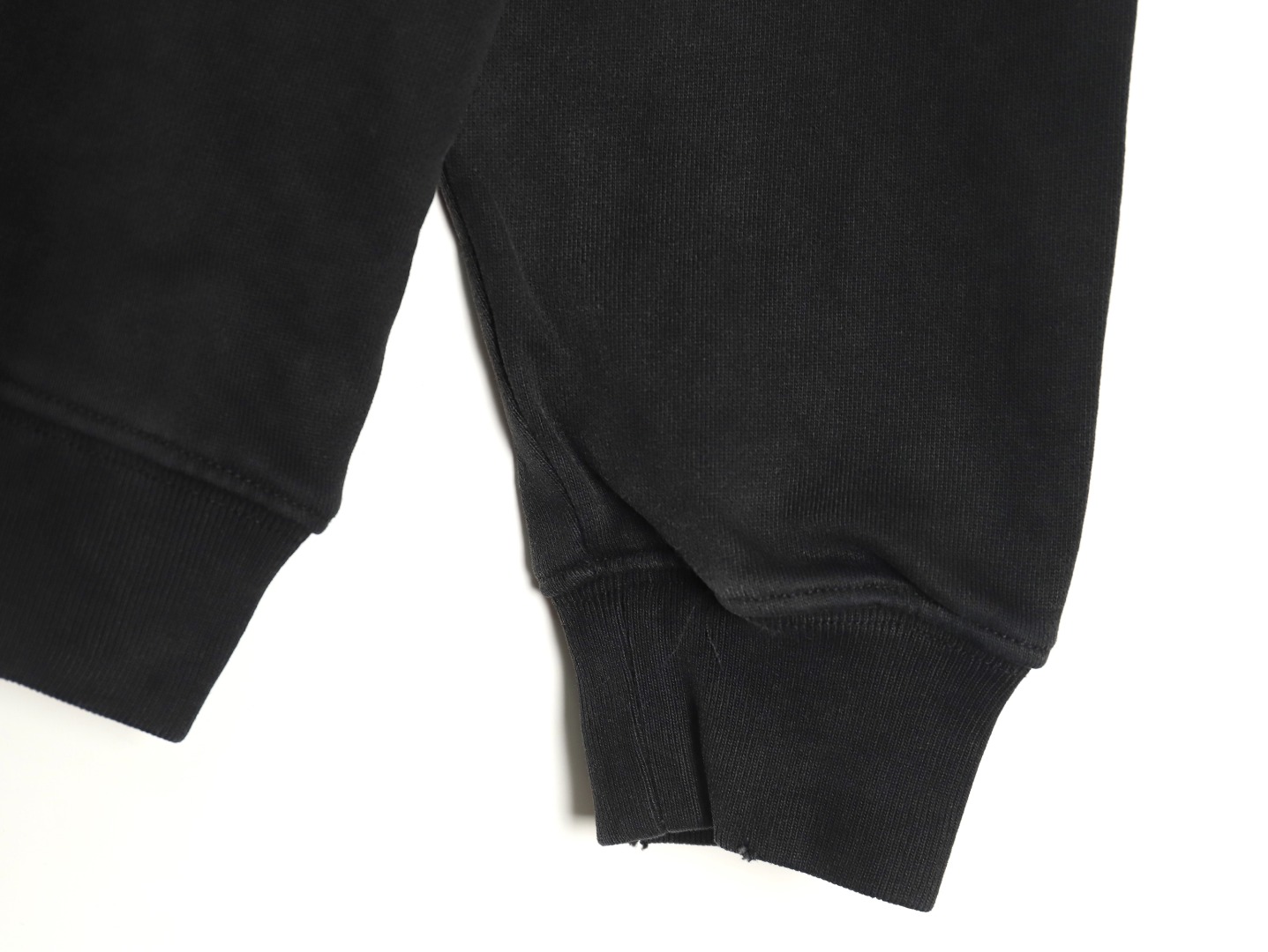 Ba*len*cia*ga hand-painted luminous print crewneck sweatshirt