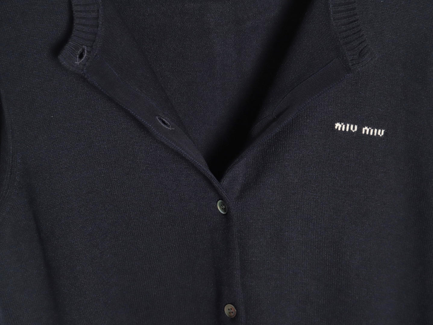 Miu Miu Lettering Cashmere Knit Cardigan (Navy)