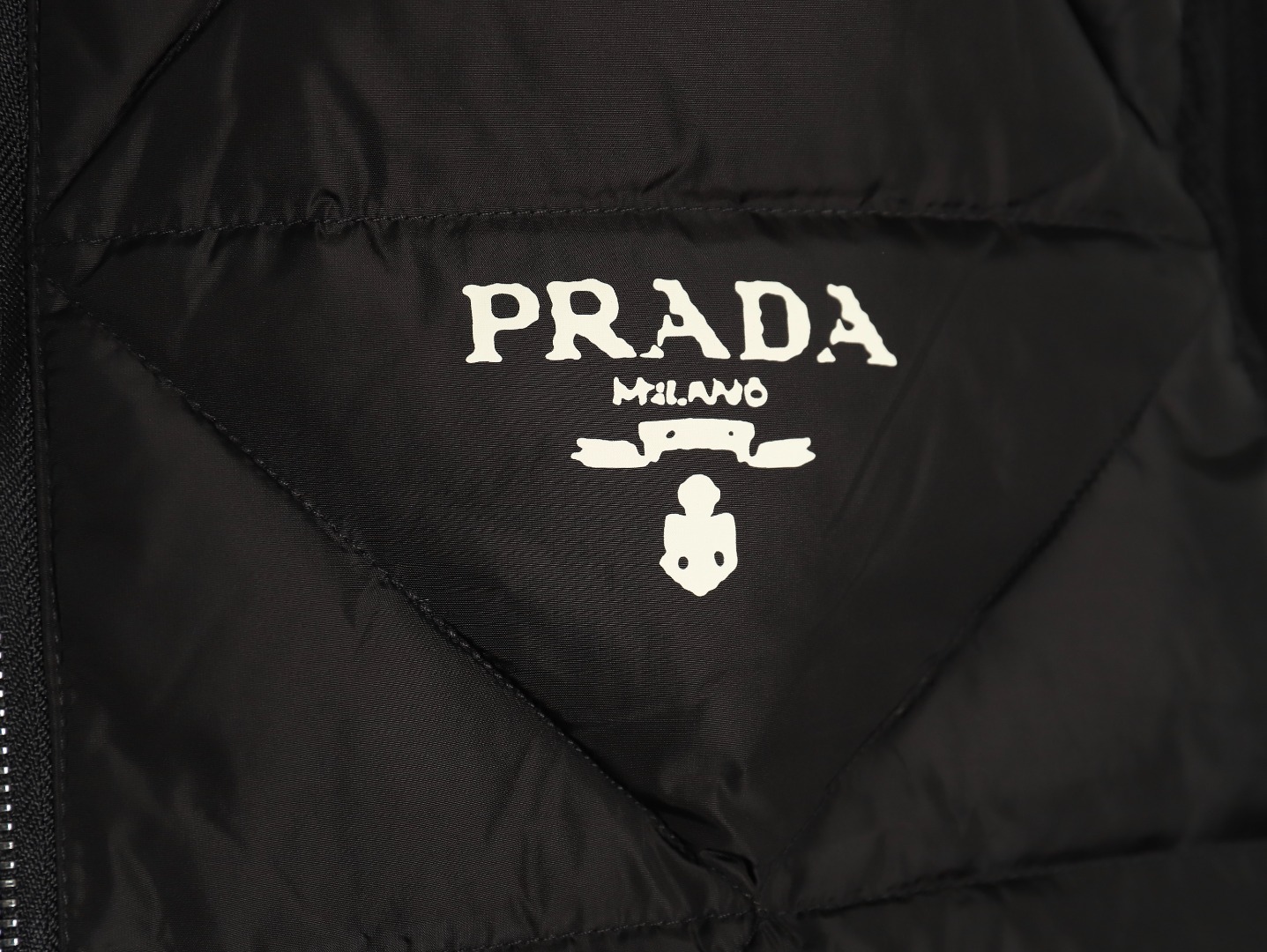 pra*a Di*m*nd down patchwork jacket tsk1