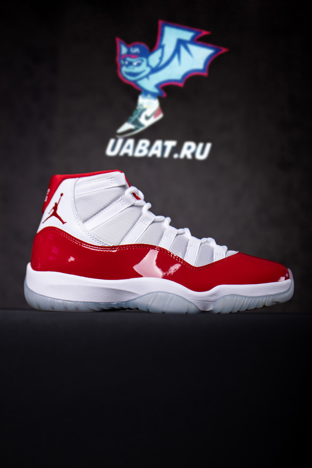 AIR JORDAN 11 "CHERRY"