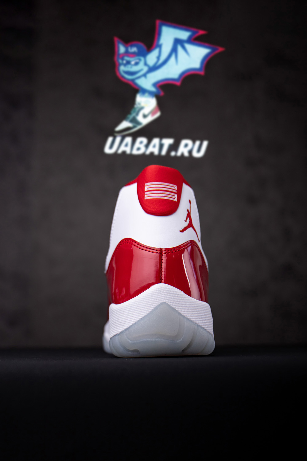 AIR JORDAN 11 "CHERRY"