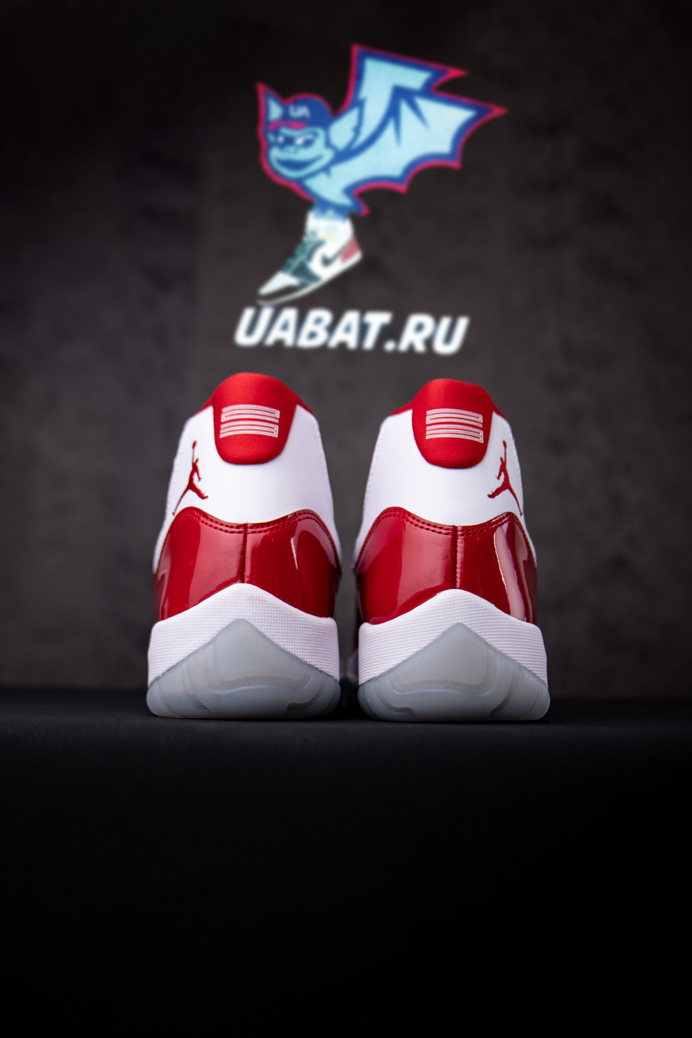 AIR JORDAN 11 "CHERRY"