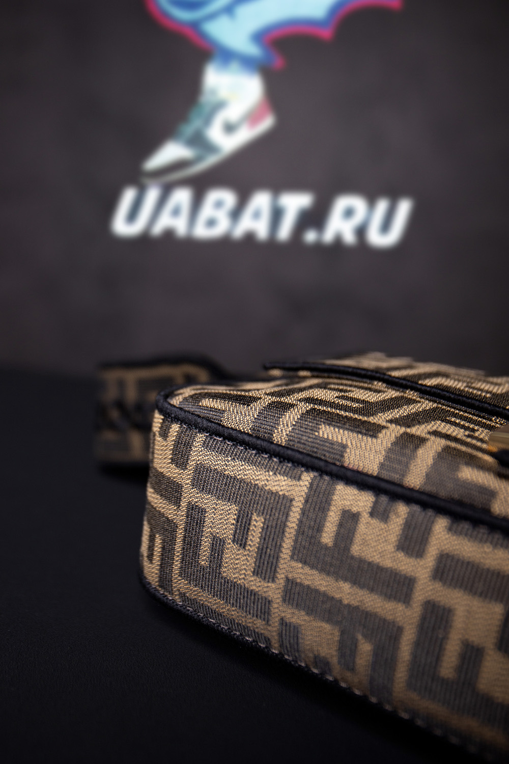 F**di bags 5f17u4 27*15*6cm