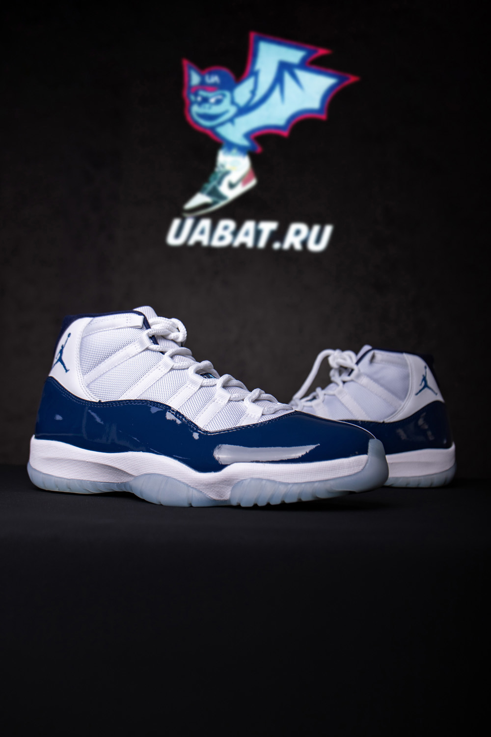AIR JORDAN 11 RETRO 