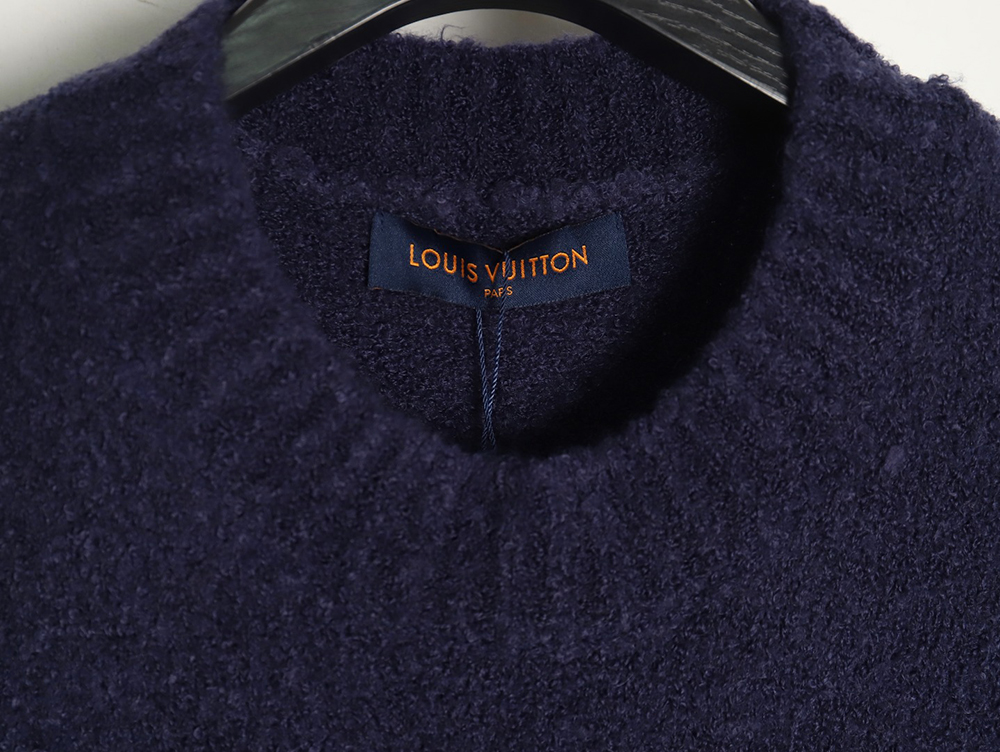 l0*is V*t0n jacquard teddy sweater