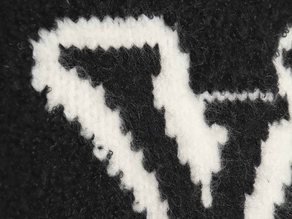 l0*is V*t0n jacquard teddy sweater tsk1