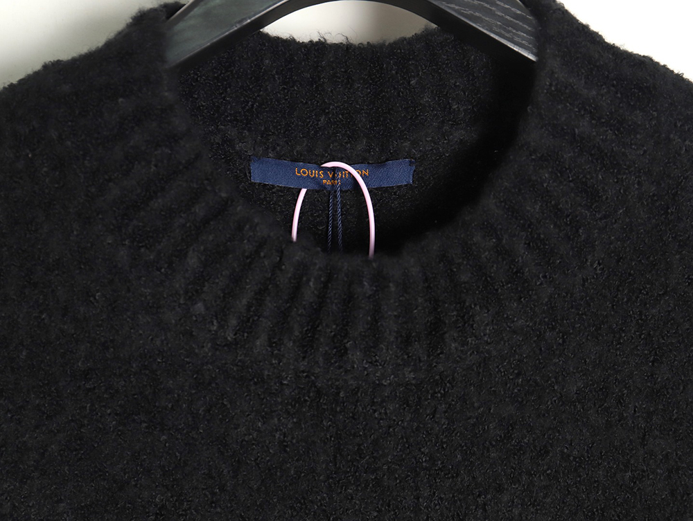 l0*is V*t0n jacquard teddy sweater tsk1