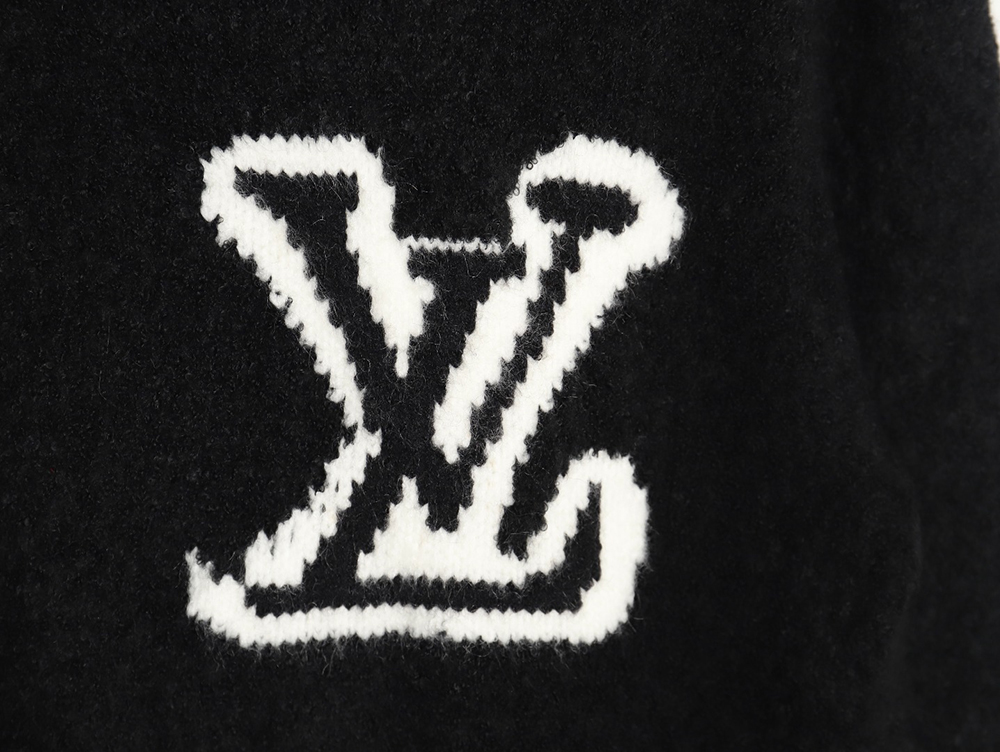 l0*is V*t0n jacquard teddy sweater tsk1