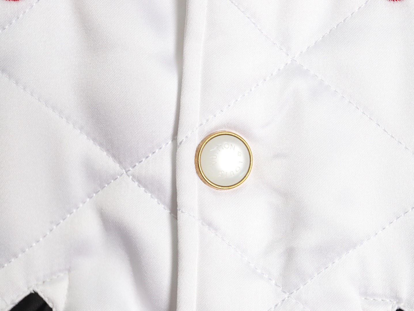 l0*is v*t0n Di*m*nd check baseball jacket