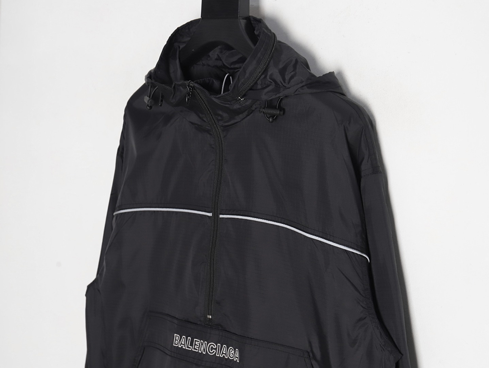 Ba*len*cia*ga half zip hood jacket