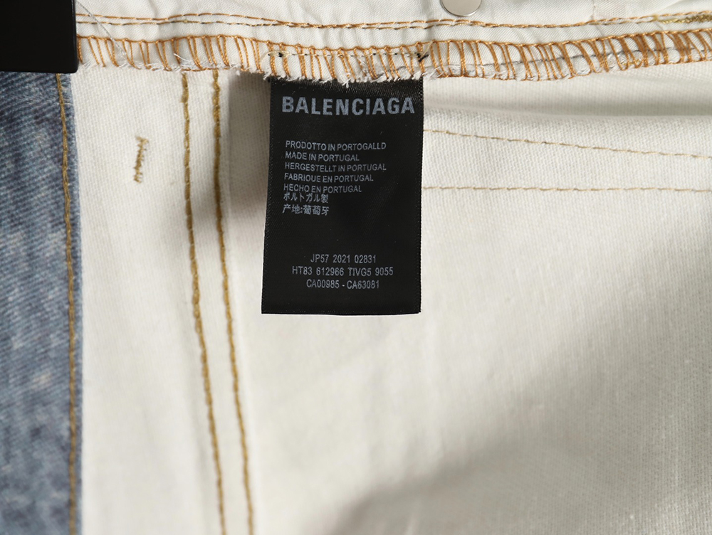 Ba*len*cia*ga washed loose wide-leg jeans tsk1