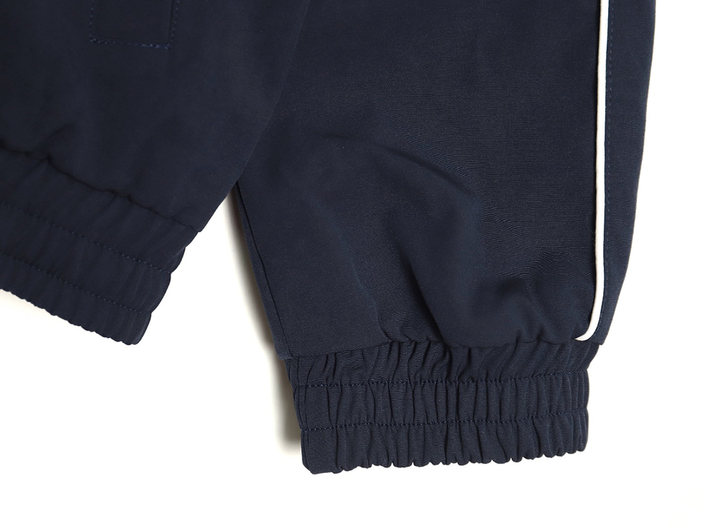 Ch*el embroidered slogan vintage zipper trench coat