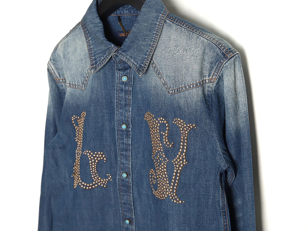 l0*is V*t0n rivet lettering denim shirt jacket