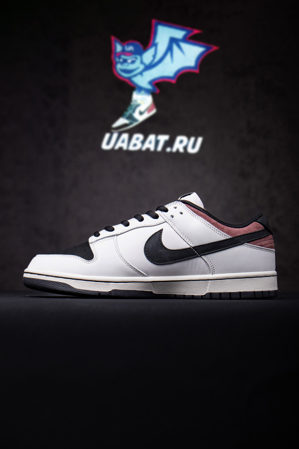 D x Nike SB Dunk LowINITIAL DToyota AE86