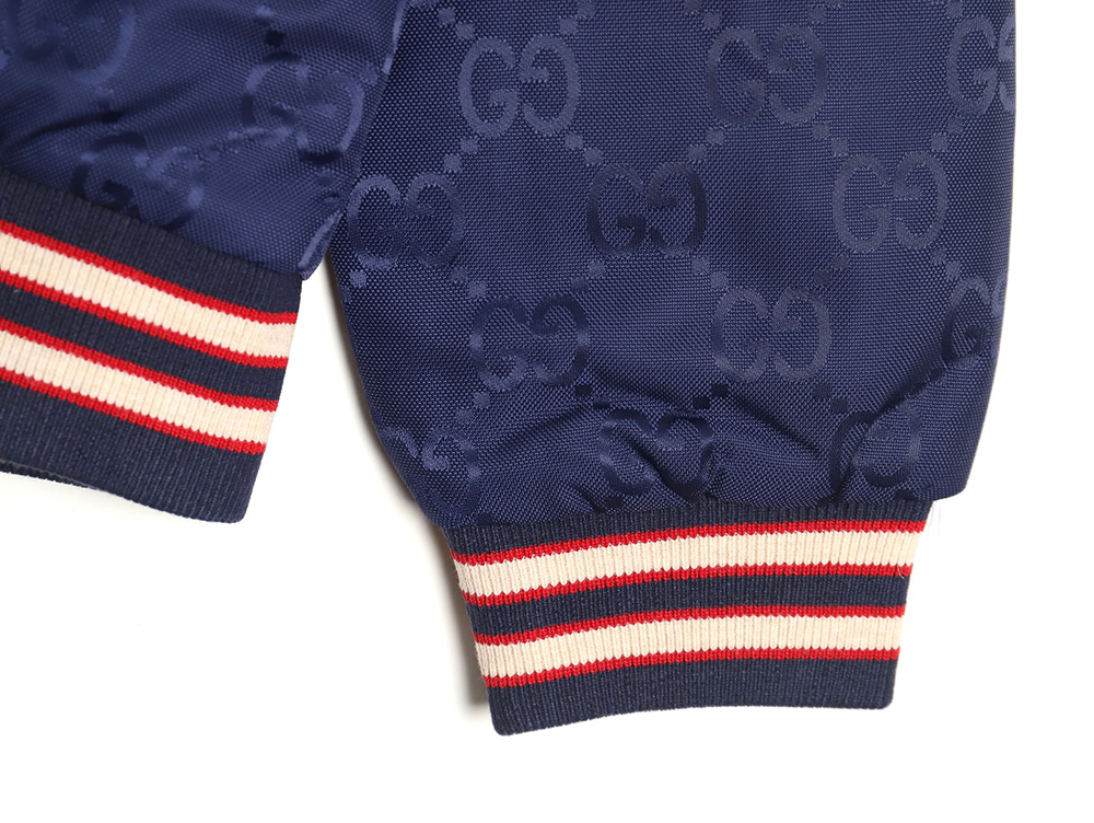 G*u*i all-over double g jacquard reversible quilted jacket