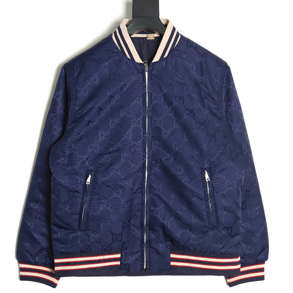 G*u*i all-over double g jacquard reversible quilted jacket