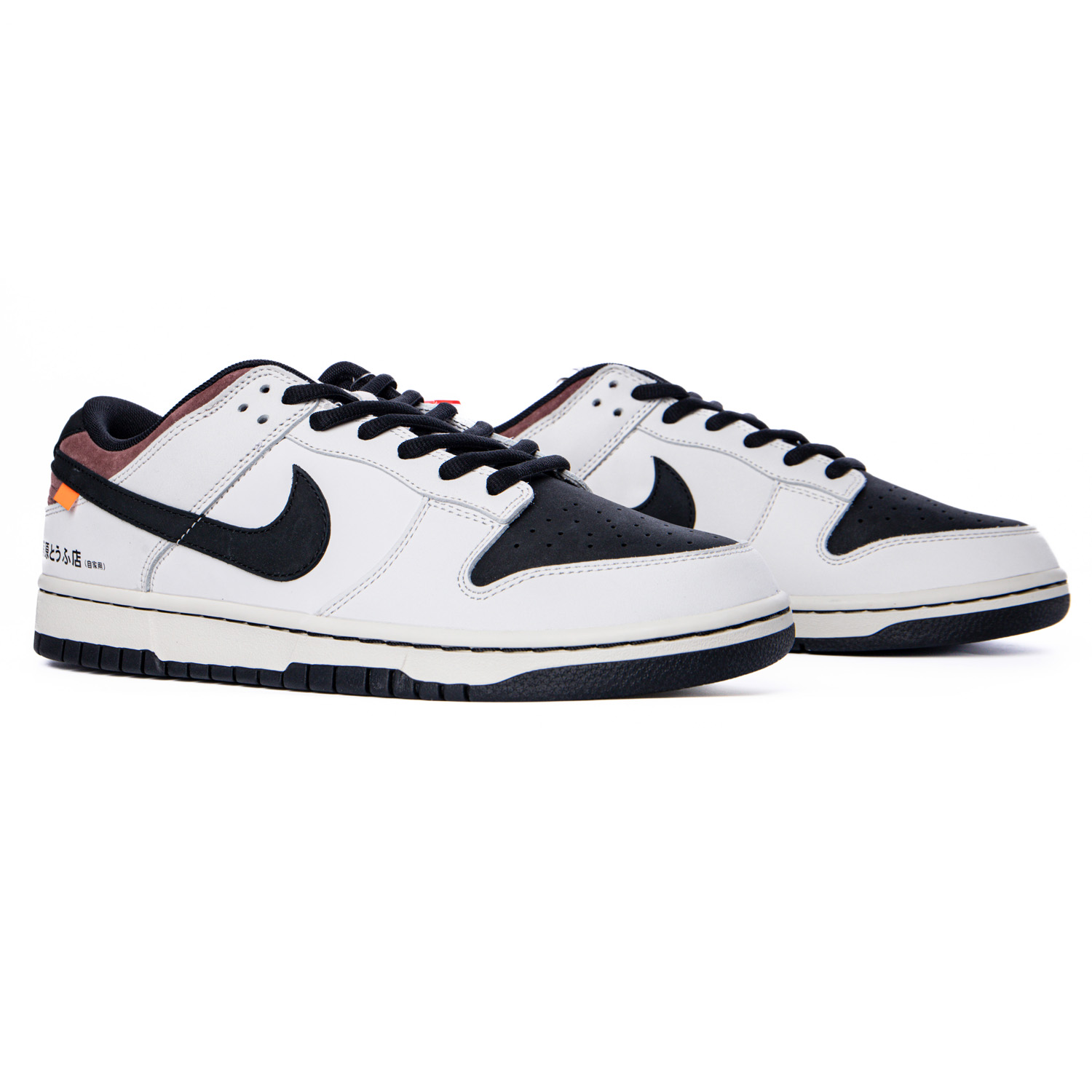 D x Nike SB Dunk LowINITIAL DToyota AE86