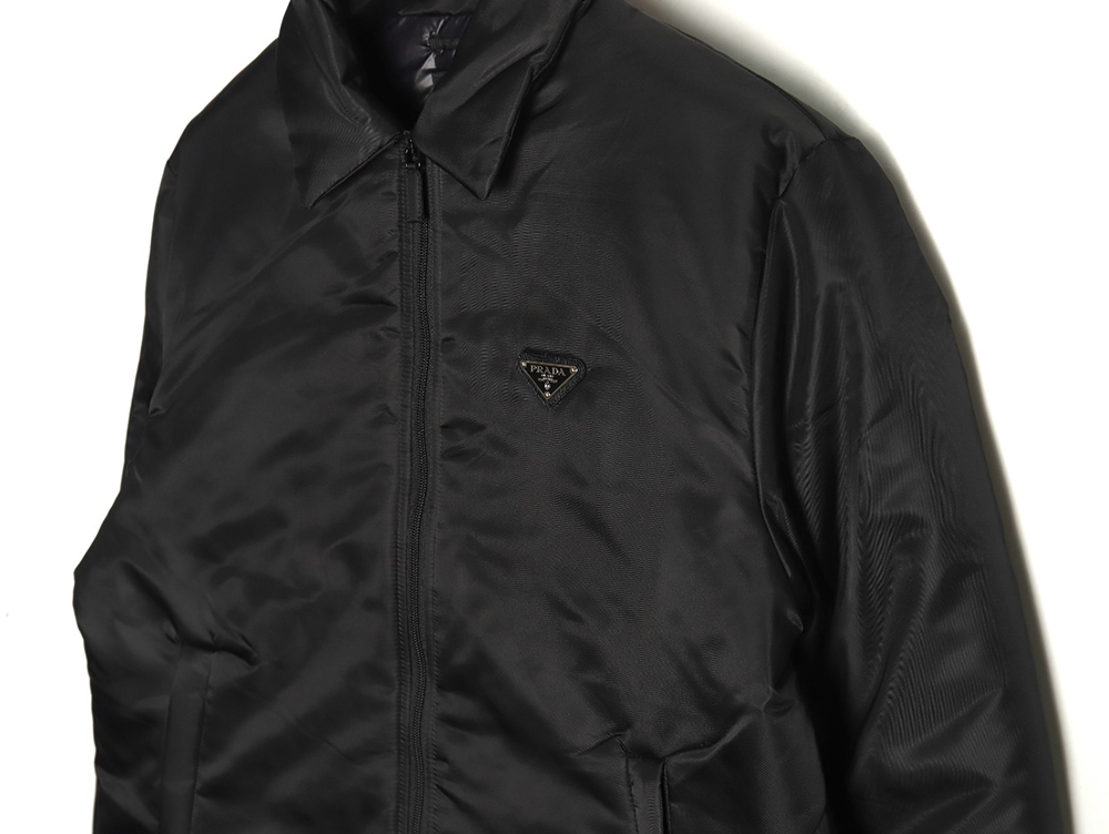 Pra*a recycled nylon down jacket