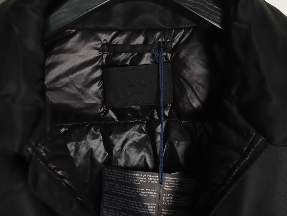 Pra*a recycled nylon down jacket