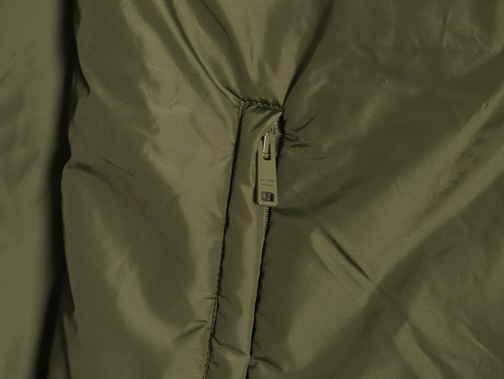 Pra*a recycled nylon lightweight puffer jacket