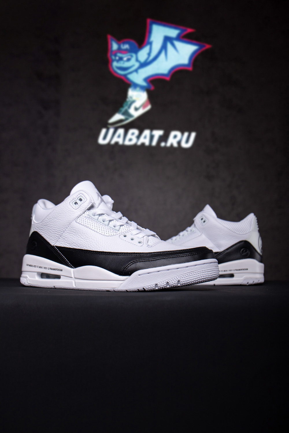 FRAGMENT DESIGN X AIR JORDAN 3 RETRO SP