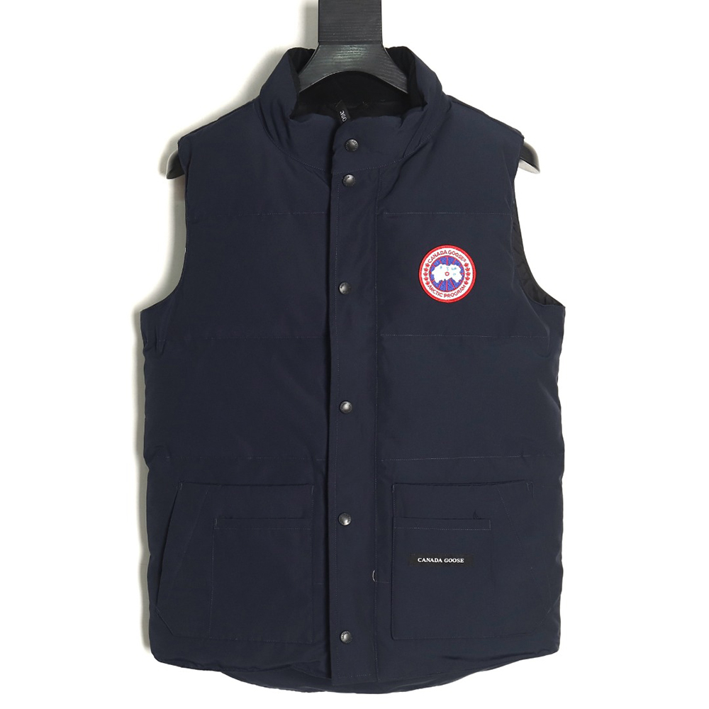 Can*a Go*e crew vest tsk1