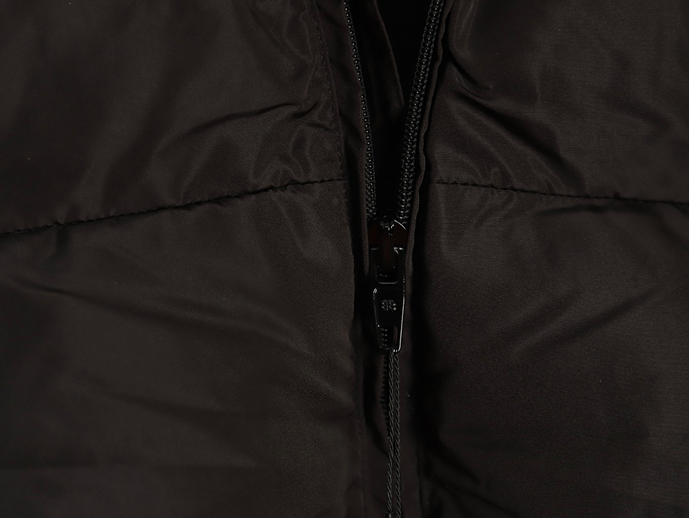 Ba*len*cia*ga coke down jacket