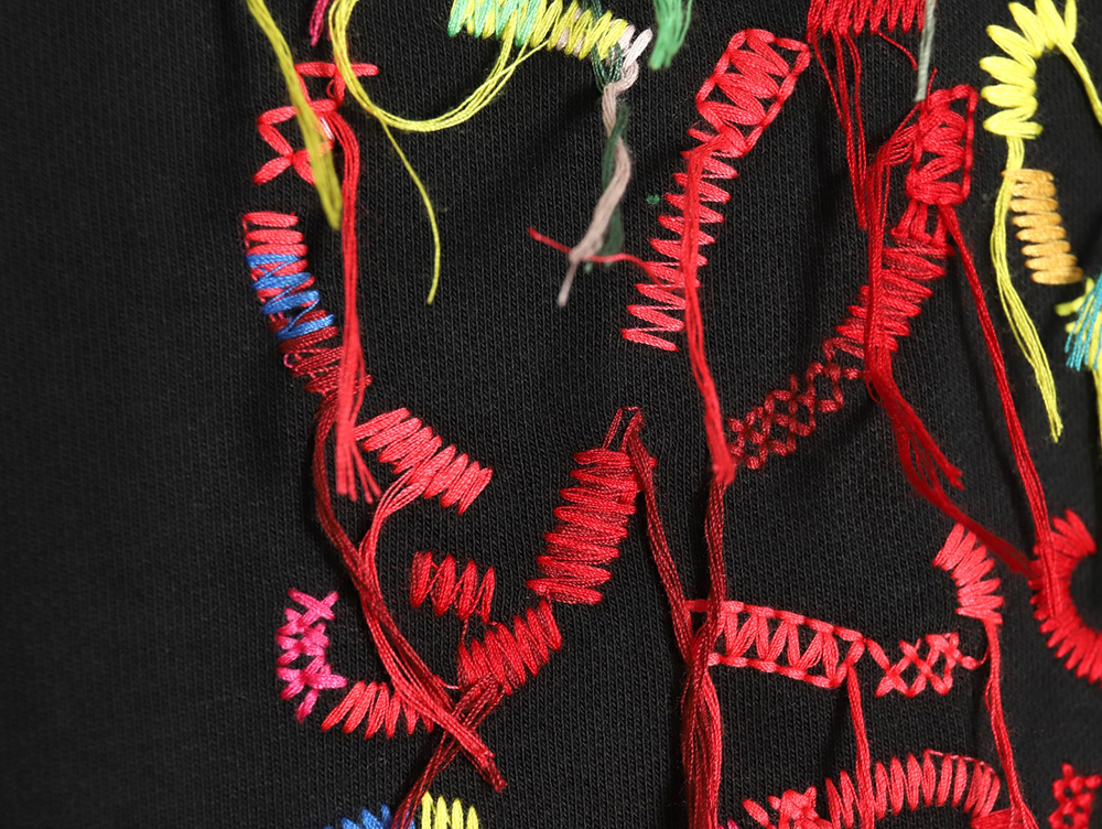 L0ew* hand-cranked tassel embroidered sweatshirt