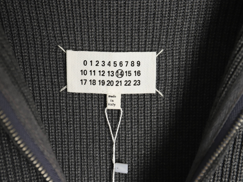 ma*s*n Ma*i*la zipper sweater cardigan