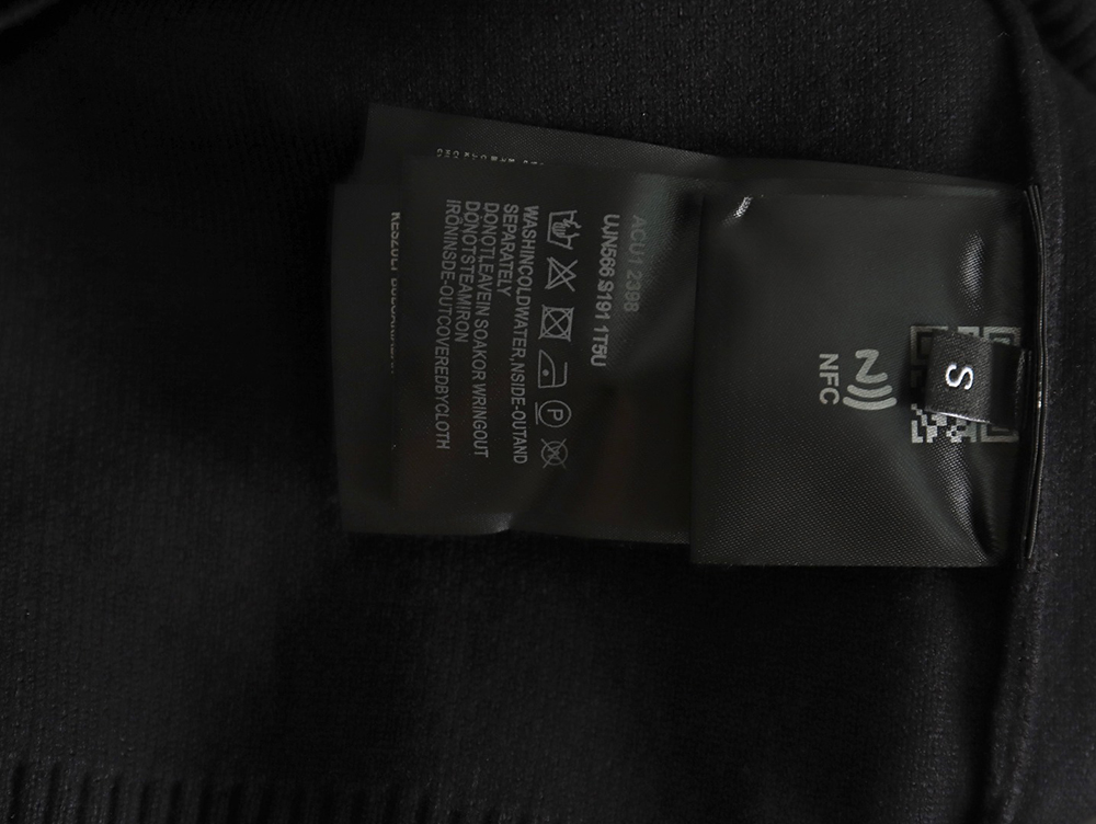 Pra*a triangle logo knitted sweater tsk2