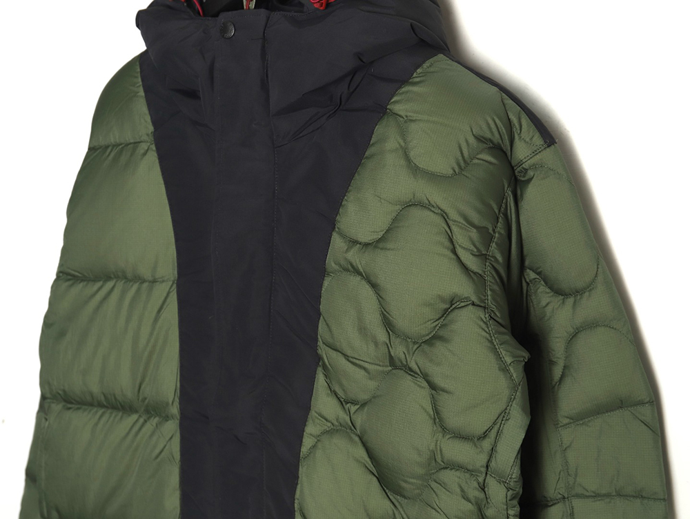the nor*h F**e colorblock print zip-up hooded down jacket