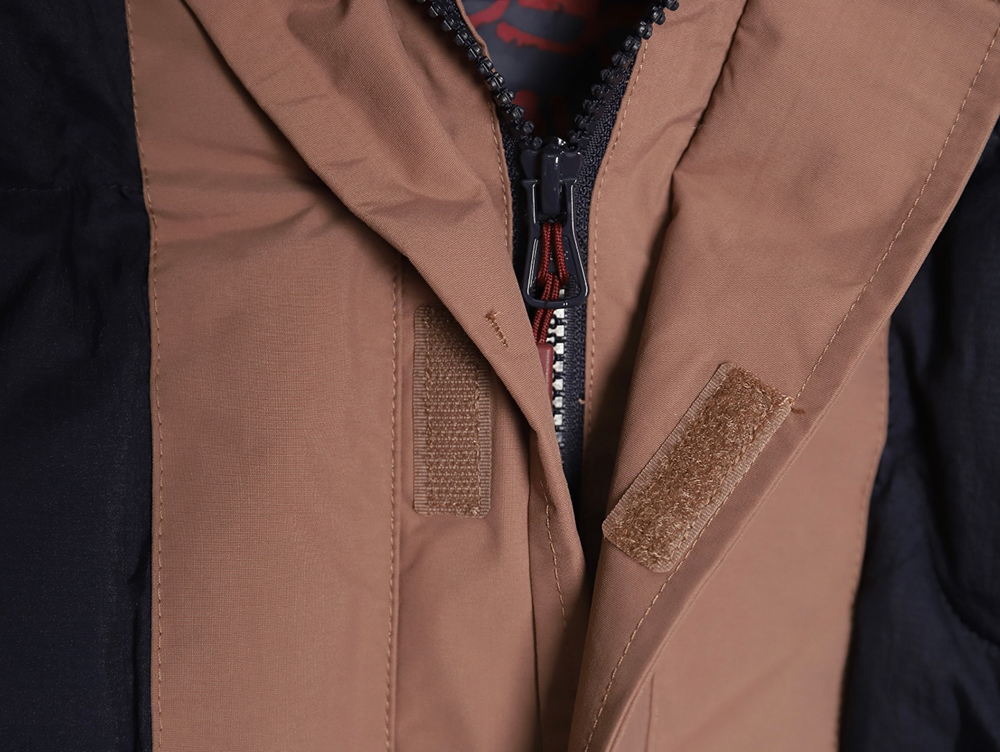 the nor*h F**e colorblock print zip-up hooded down jacket tsk1