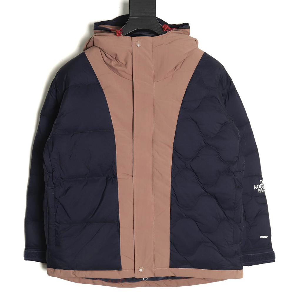 the nor*h F**e colorblock print zip-up hooded down jacket tsk1