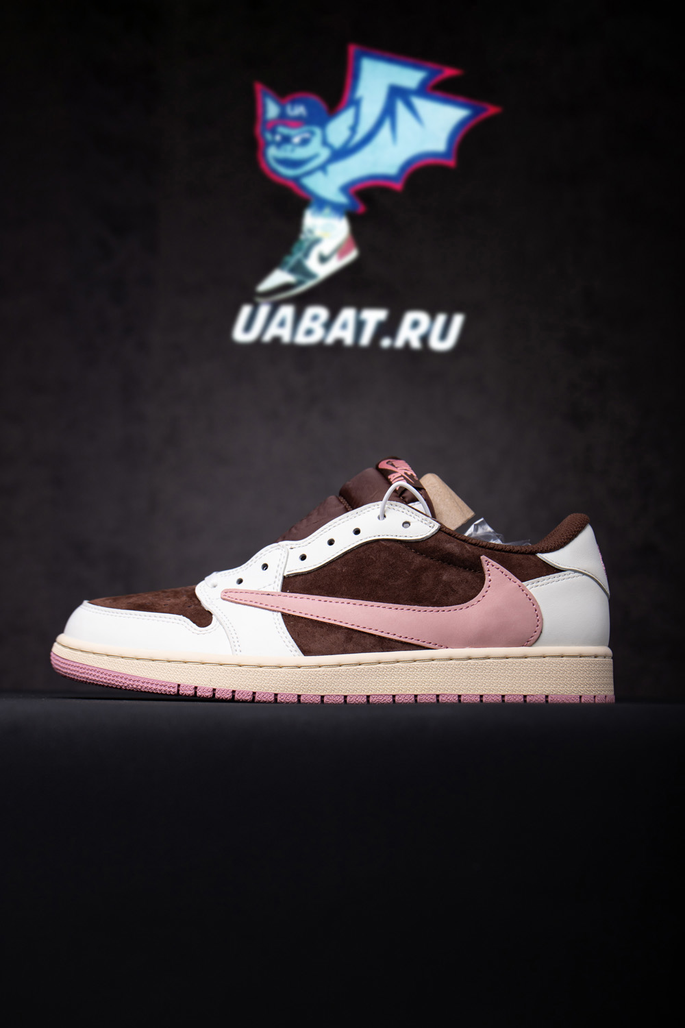 Travis Scott x Air Jordan 1 Low OG "Dark Pony"