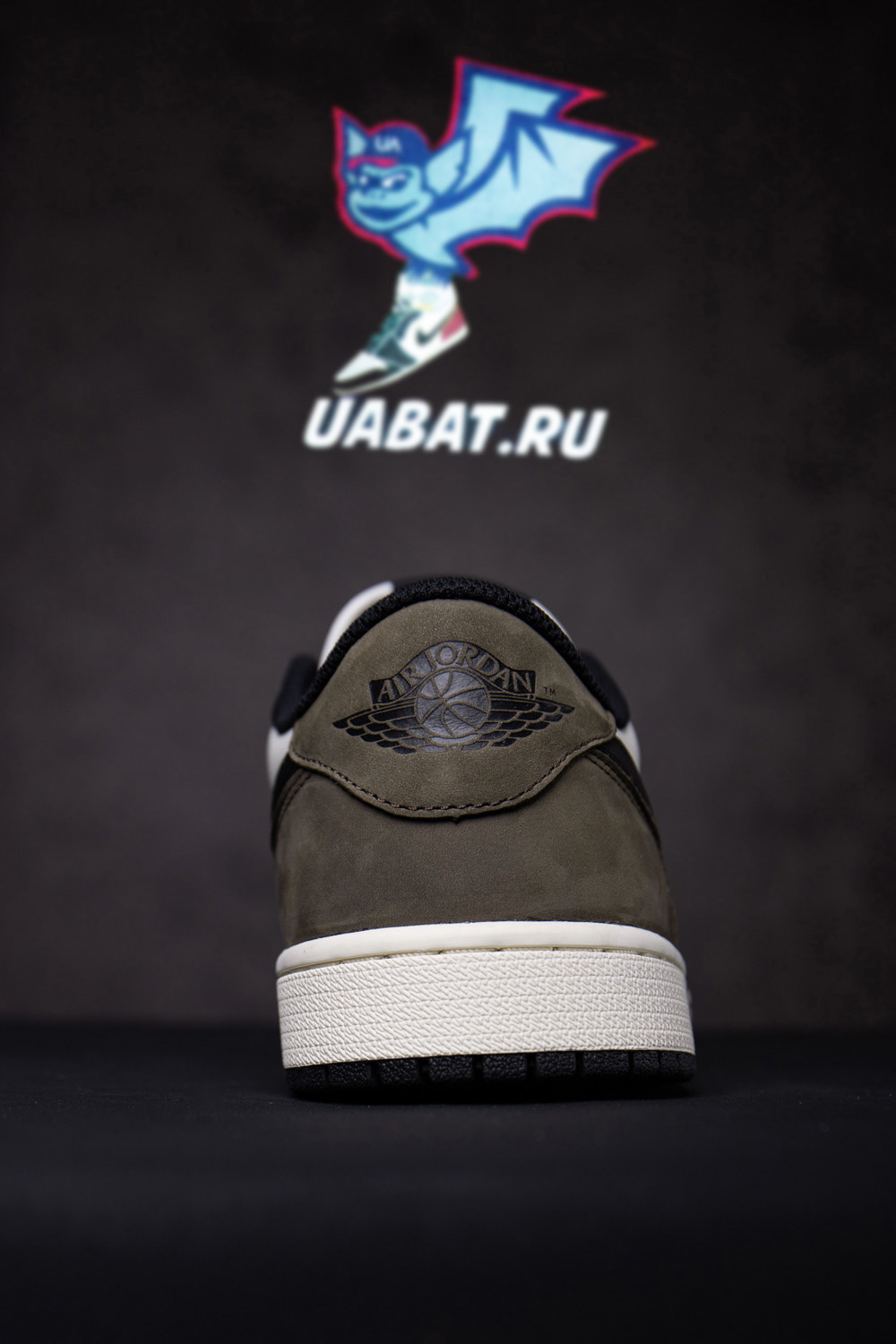 Air Jordan 1 Retro Low OG 