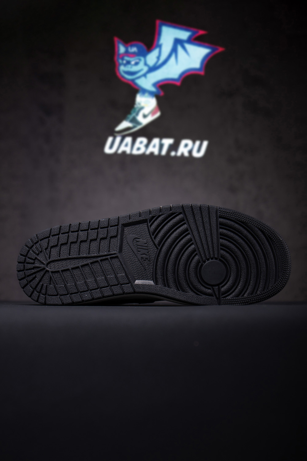 Air Jordan 1 Retro Low OG 