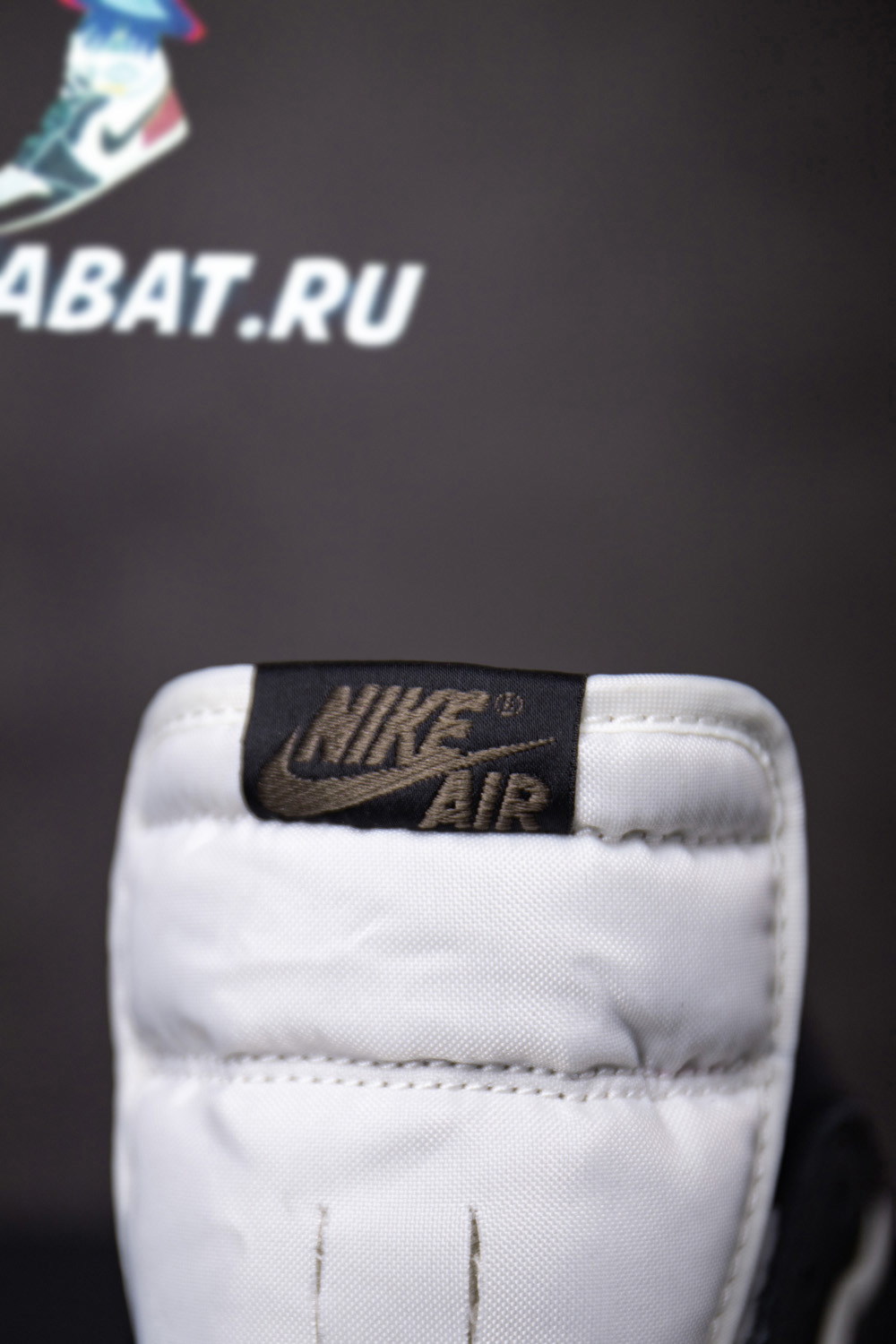 Air Jordan 1 Retro Low OG 