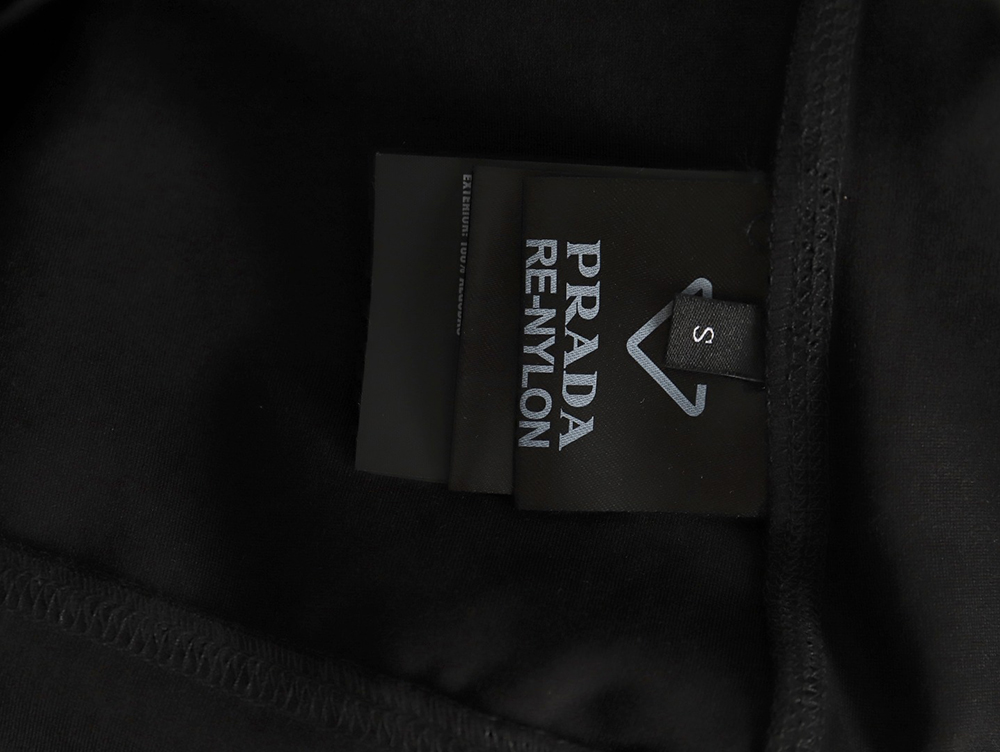 Pra*a collar triangle nylon pocket hoodie