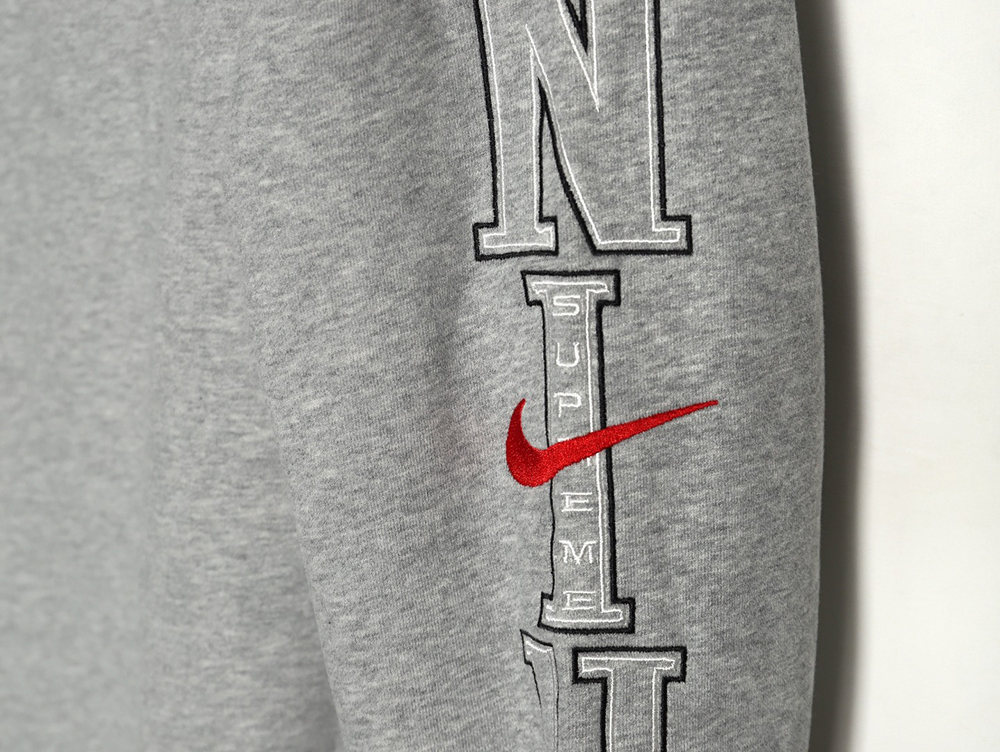 nike x S*p*e joint arm embroidered hoodie