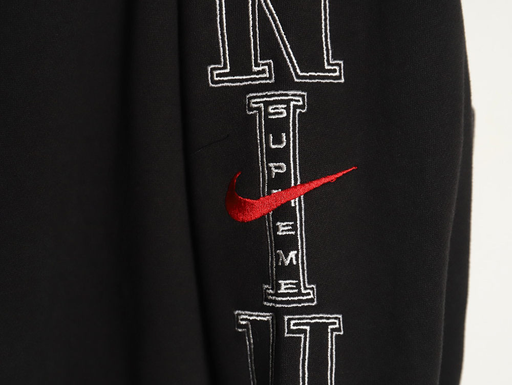 nike x S*p*e joint arm embroidered hoodie tsk1