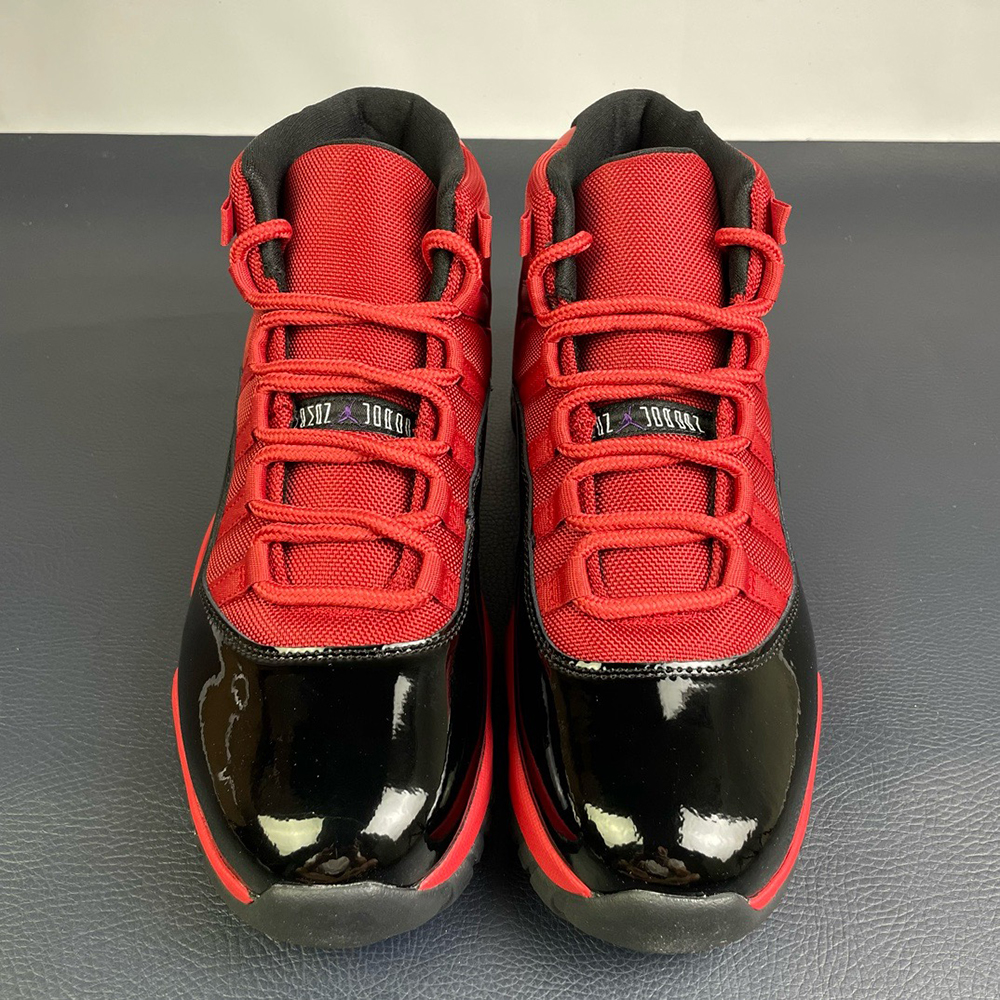 Air Jordan 11 Retro “Red Black”